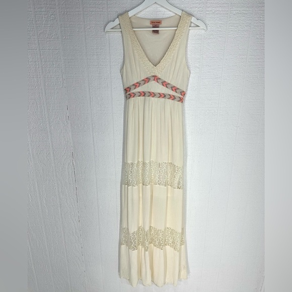 Flying Tomato lace maxi dress cream size XS - Picture 2 of 11